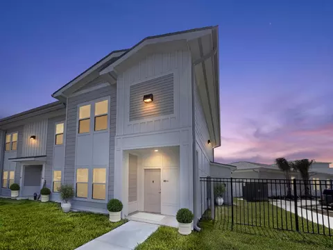 15275 N Main St #08209, Jacksonville, FL 32218