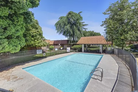 3140 Peach Ave #242, Clovis, CA 93612 photo 9