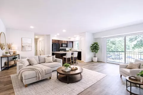 416 Hillview Dr #203, Linthicum, MD 21090