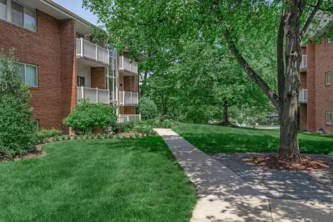 9705 Clocktower Ln #05-103, Columbia, MD 21046