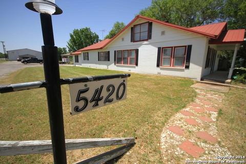5420 S Tx-1604 Loop W, Von Ormy, TX 78073 photo 1