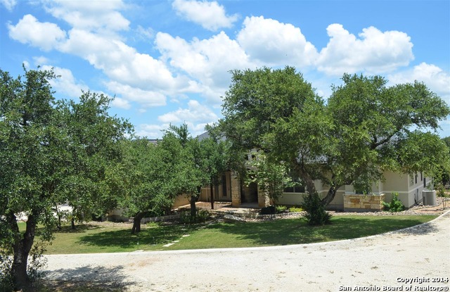 243 Grayhawk, Spring Branch, TX 78070 photo 1