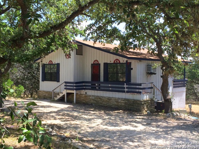 307 Lamplight, Spring Branch, TX 78070 photo 1