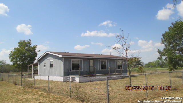 784 Indian Sunset Dr, Lytle, TX 78052 photo 1