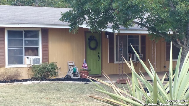 19634 Gray St, Lytle, TX 78052 photo 1
