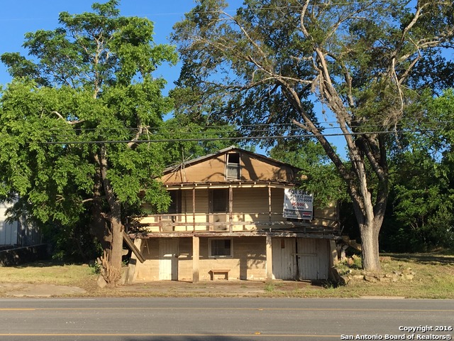 1307 Main St, Blanco, TX 78606 photo 1