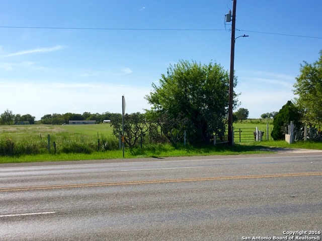 17945 W Tx-1604 Loop S, Von Ormy, TX 78073 photo 1