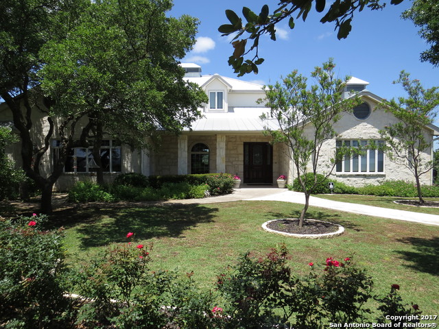 198 Saddle Rd, Blanco, TX 78606 photo 1