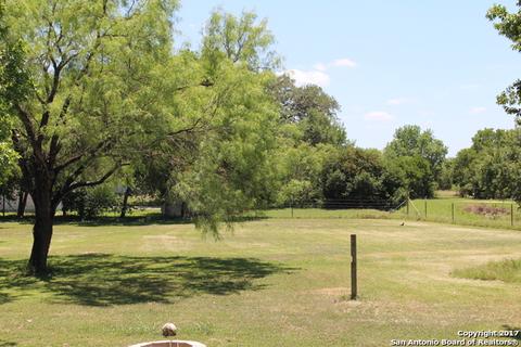 1102 Fm 3176, Devine, TX 78016 photo 1