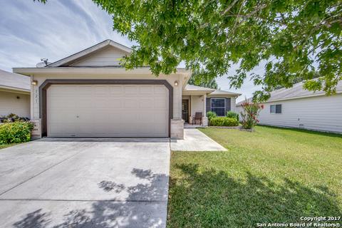 121 Pointe Loop, Cibolo, TX 78108 photo 1