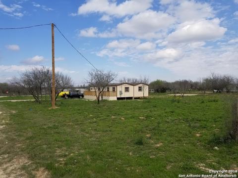 111 County Road 6846, Lytle, TX 78052 photo 1