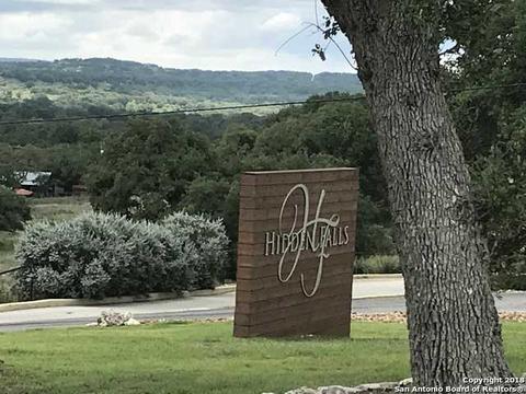 127 Cascada Pt, Spring Branch, TX 78070 photo 1
