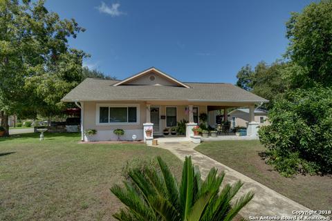 801 E Austin St, Luling, TX 78648 photo 1