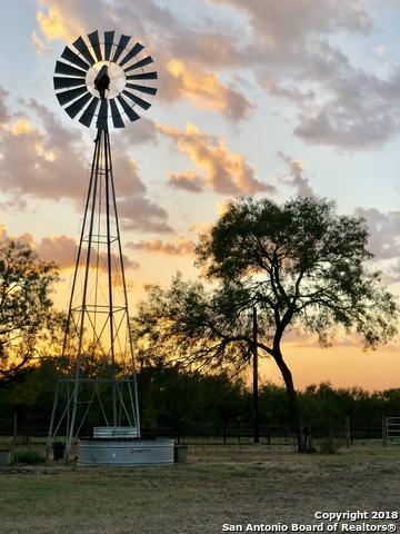 5433 Smith Rd, Von Ormy, TX 78073 photo 1