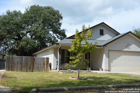 309 Jefferson Dr, Devine, TX 78016 photo 1