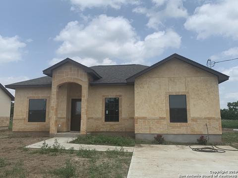 208 Ala Blanca Dr, Lytle, TX 78052 photo 1