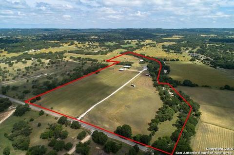 2212 Mckinney Loop, Blanco, TX 78606 photo 1