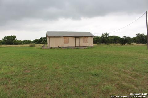 1665 State Highway 173 N, Devine, TX 78016 photo 1