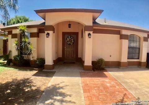 805 Prancer Ln, Laredo, TX 78045 photo 1