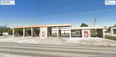 106 W Hondo Ave, Devine, TX 78016 photo 1