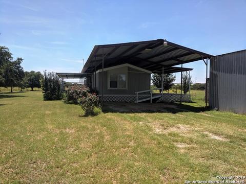 18151 Kinney Rd, Von Ormy, TX 78073 photo 1