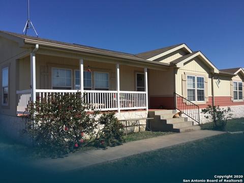 358 County Road 6614, Devine, TX 78016 photo 1