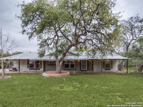 3335 Cox Rd, Blanco, TX 78606 photo 1