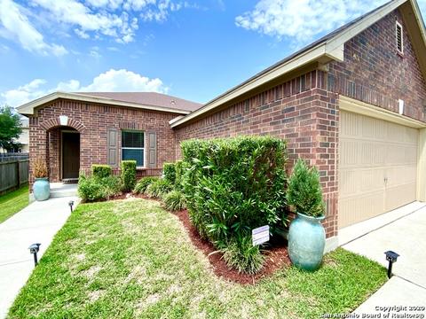 132 Hinge Path, Cibolo, TX 78108 photo 1