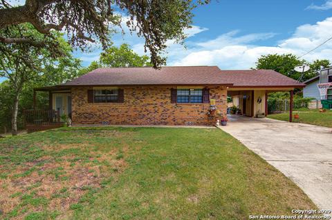 612 Singleton, Blanco, TX 78606 photo 1