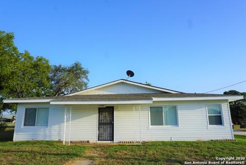 4738 S Loop 1604 W, Von Ormy, TX 78073 photo 1