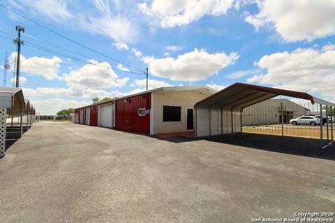 19750 Ih 35, Lytle, TX 78052 photo 1