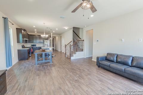 10222 Margarita Loop, Converse, TX 78109 photo 6