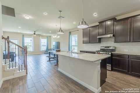 10222 Margarita Loop, Converse, TX 78109 photo 3