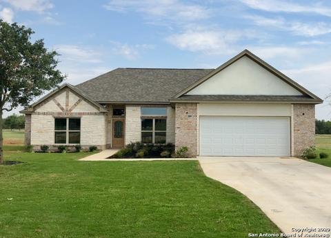 169 E Medium Meadow Dr, Lytle, TX 78052 photo 1