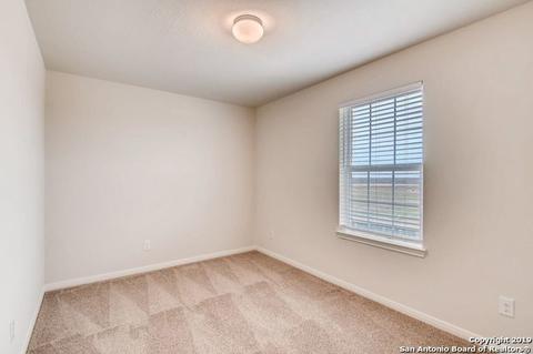 3810 Leighton Hbr, Von Ormy, TX 78073 photo 9