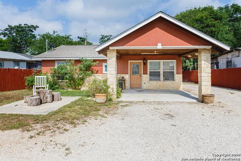 195 Robles St, Von Ormy, TX 78073 photo 1