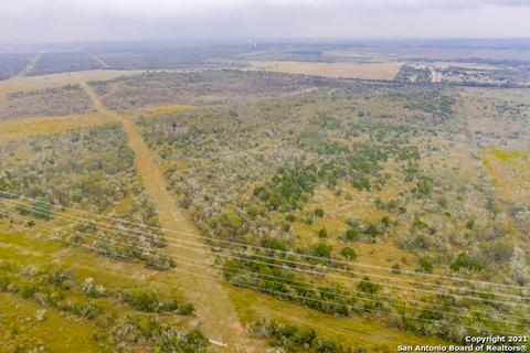8009 Williamson Rd, Buda, TX 78610 photo 1