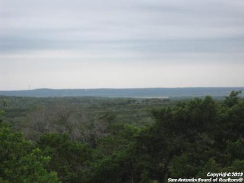 35 Cr 2731, Mico, TX 78056
