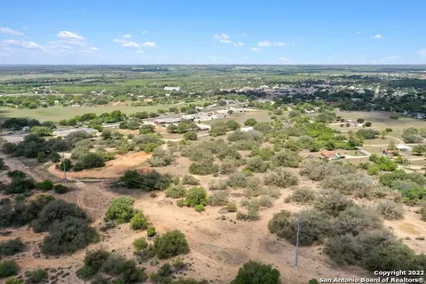 00 Rossville Rd, Devine, TX 78016 photo 6