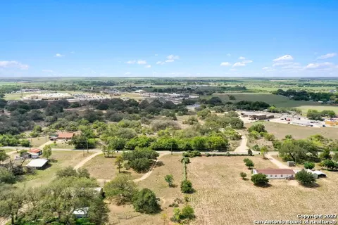 00 Rossville Rd, Devine, TX 78016 photo 7