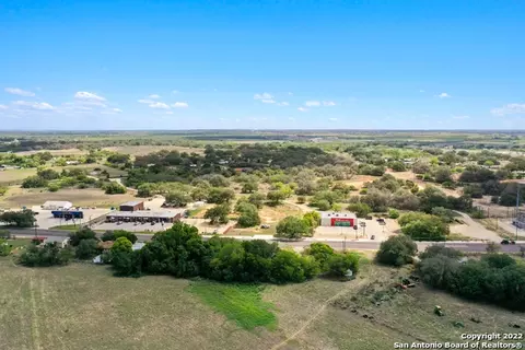 00 Rossville Rd, Devine, TX 78016 photo 8