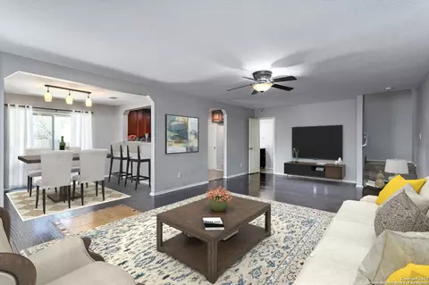 9359 Maple Silver, San Antonio, TX 78254