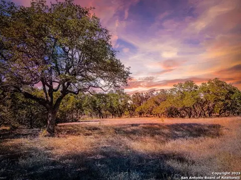 34760 Carries Creek Dr, Bulverde, TX 78163
