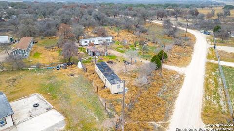 830 County Road 6846, Lytle, TX 78052 photo 1