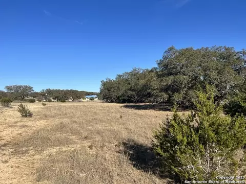 219 Highgate Dr, Bandera, TX 78003