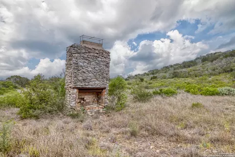 00 Brushy Creek Ranch Rd, Concan, TX 78838