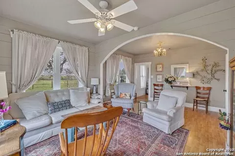 Living - 16547 E Gable Rd, Saint Hedwig, TX 78152 photo 1 of 2