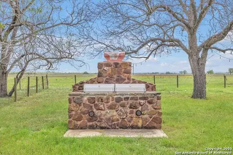Other - 16547 E Gable Rd, Saint Hedwig, TX 78152 photo 6 of 20