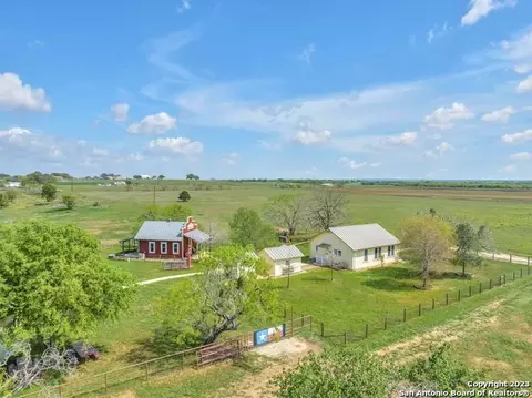 Other - 16547 E Gable Rd, Saint Hedwig, TX 78152 photo 1 of 20