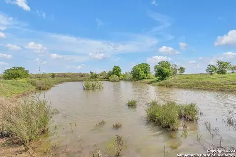 View/Area - 16547 E Gable Rd, Saint Hedwig, TX 78152 photo 7 of 7